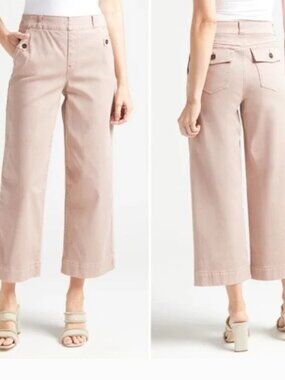 Spanx Cropped Pink Pants Size M | Flattering Fit